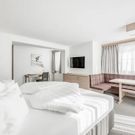 Hotel Jenewein-2