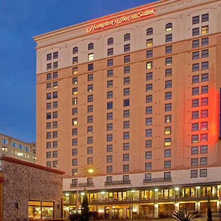 Hampton Inn & Suites Austin - Downtown-2