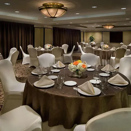 Embassy Suites By Hilton Washington Dc Chevy Chase Pavilion-2