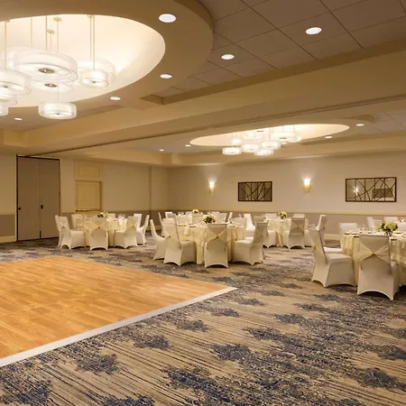 Embassy Suites By Hilton Boston Waltham-2