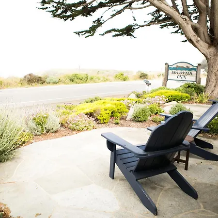 Sea Otter Inn-2