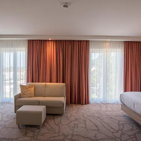 Hampton By Hilton Freiburg-3