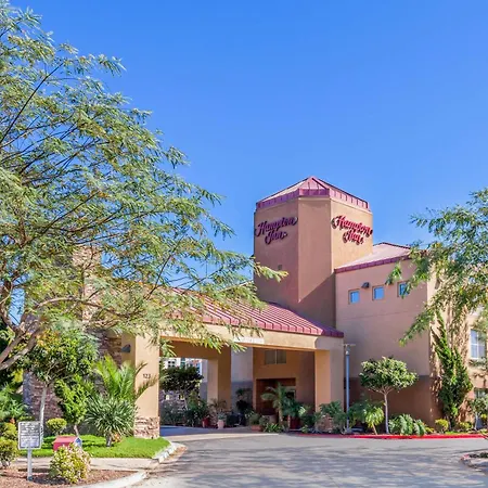 Hampton Inn San Marcos-3