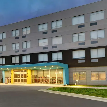 Tru By Hilton Gaylord, Mi-2