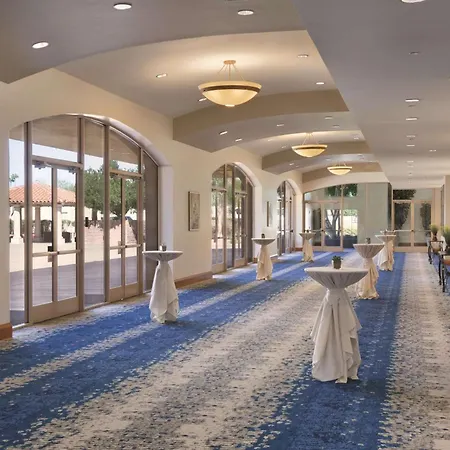 Embassy Suites By Hilton Scottsdale Resort-2