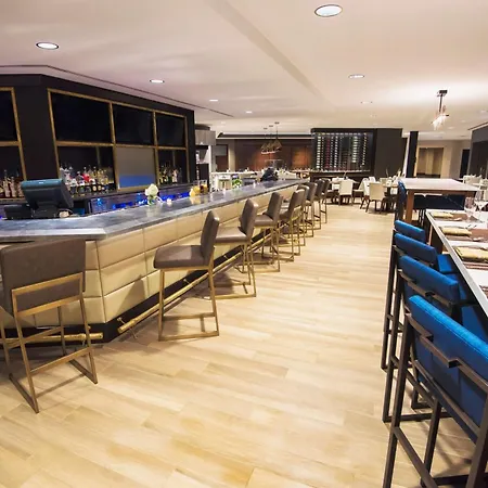 Hilton Chicago Oak Brook Hills Resort & Conference Center-3