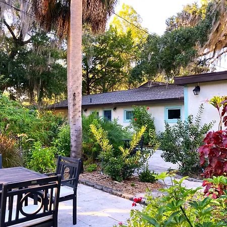 Retreat At Crystal Manatee-2