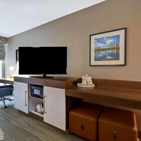 Hampton Inn Birmingham-Colonnade 280-3