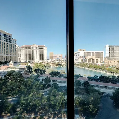 Staytogethersuites - Penthouse Suite On The Strip-3