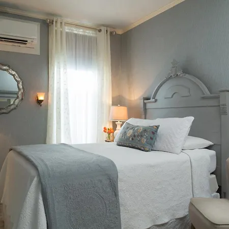 The Carroll Villa Hotel-3