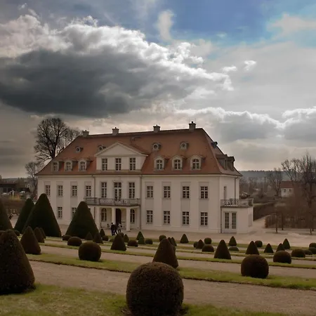 WEST Hotel an der Sächsischen Weinstrasse-3