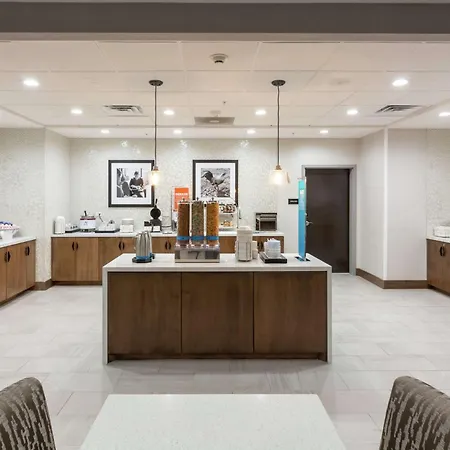 Hampton Inn & Suites Dallas East-2