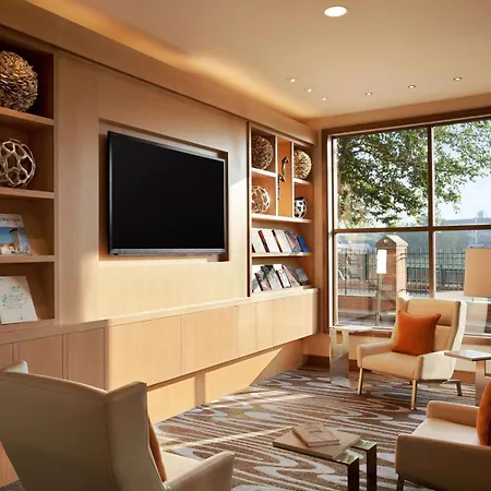 Doubletree Suites By Hilton Hotel Boston - Cambridge-3