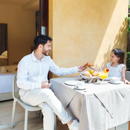 Canado Family Hotel-3