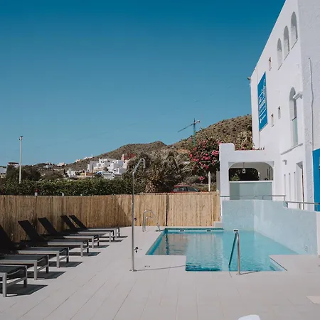 Hostal Las Gaviotas-3