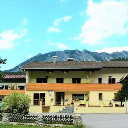 Alpina Appartements-3