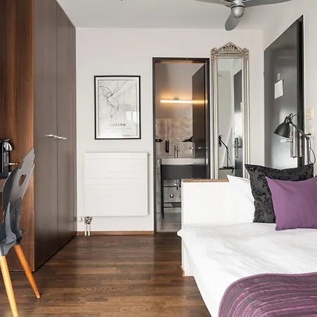 Boutique Hotel Weisses Kreuz - Adult Only Hotel-3