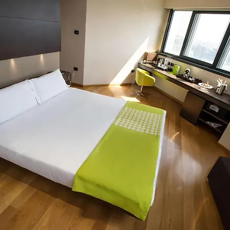 Best Western Plus The Hub Hotel-2