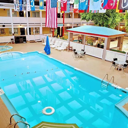 Travelodge By Wyndham Indianapolis Speedway-2
