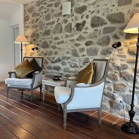 Le Relais Des Chartreuses-2