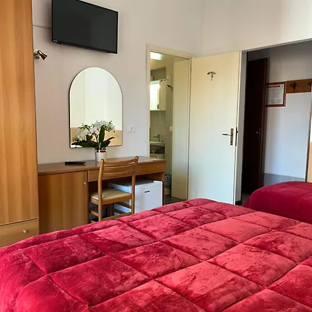 Hotel Touring-3