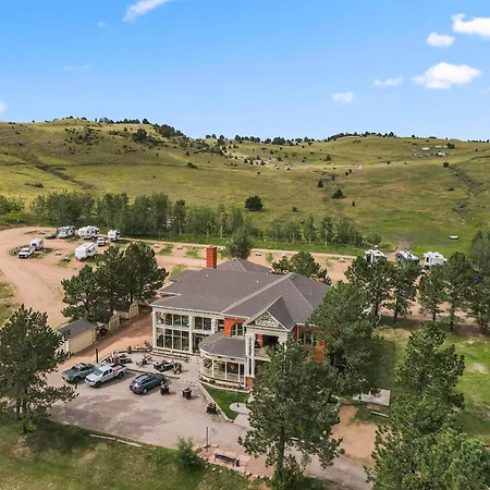 Cripple Creek Hospitality House-3
