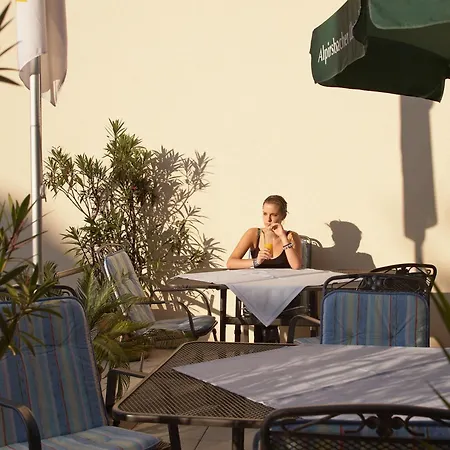 Akzent Hotel Atrium Baden-2