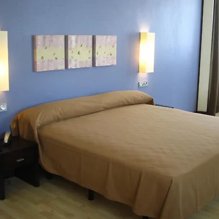 Hotel Puerta de Ocaña-3