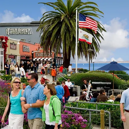 Monterey Bay Inn-3