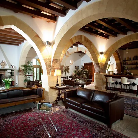 Hotel Carmine-3