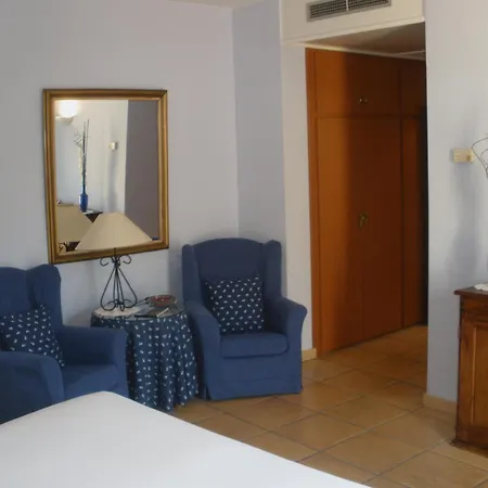 Hotel Can Ceret-3
