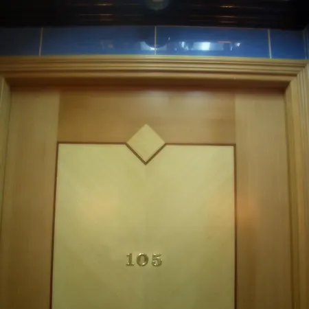 Oriental Pearl Budget Hotel-2
