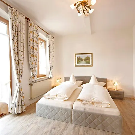 Haus Schweigart-2