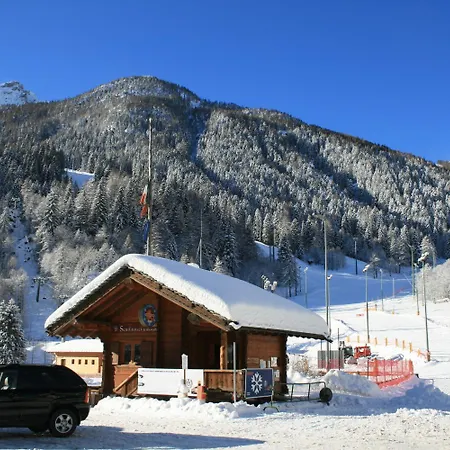 Albergo Alpenrose Ski&Bike Mountain Hotel-2