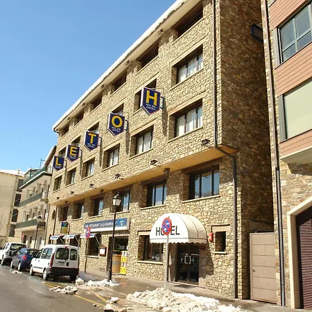 Hotel Roc Del Castell-3