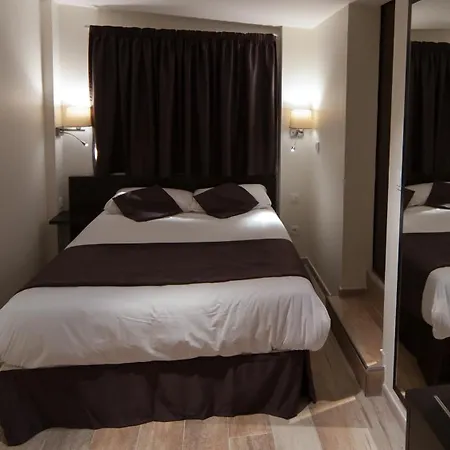 Central Hotel-3