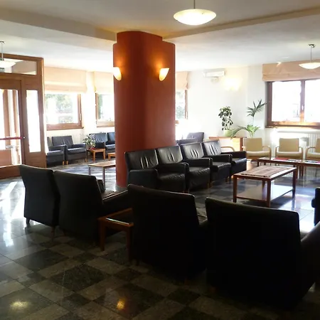 Hotel Derby-2