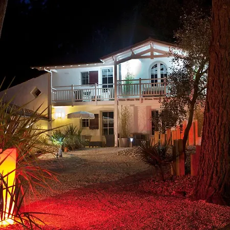 Hôtel Les Prateaux-2