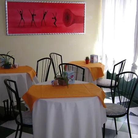 Albergo Moderno-2