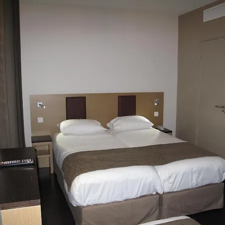 Source Hôtel-2