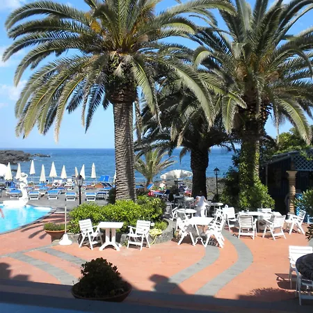 Arathena Rocks Hotel-2