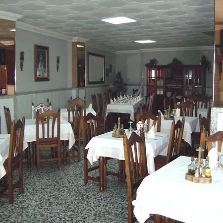 Hostal El Polígono-2