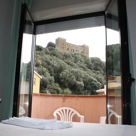 Hotel Aurora-3