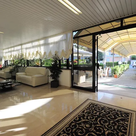 Hotel Pineta Mare-3