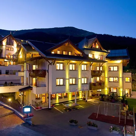 Apart-Hotel Aurora Fiss-2