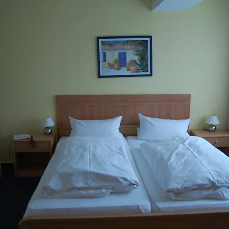 Hotel Johnel-3