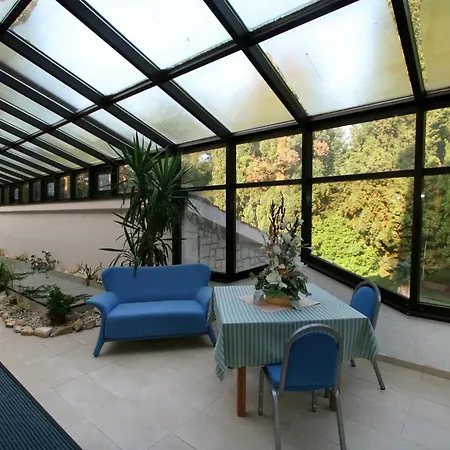 Hotel Flores-3