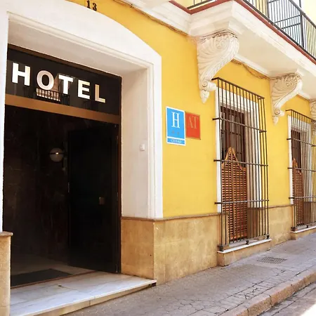 Hotel El Coloso-2
