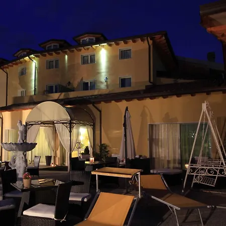 Hotel Borgo dei Poeti Romantik Wellness&SPA-3