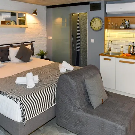Walk Inn Vaci 78-2
